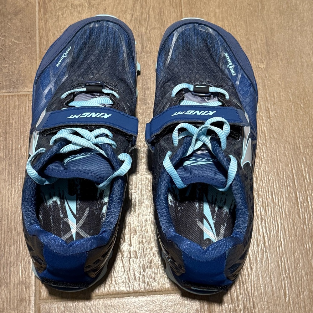 Altra King Mtns Navy and Light Blue Athletic Shoes